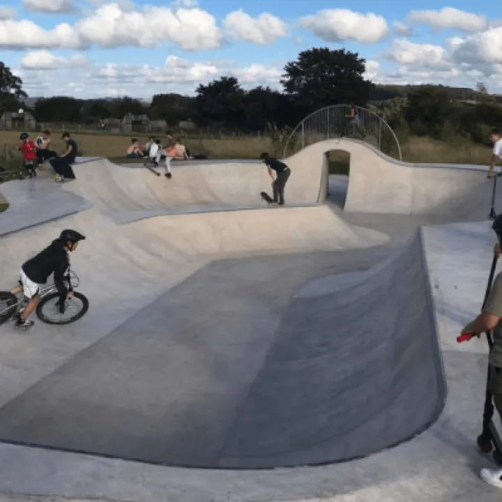 Tisbury skatepark in action