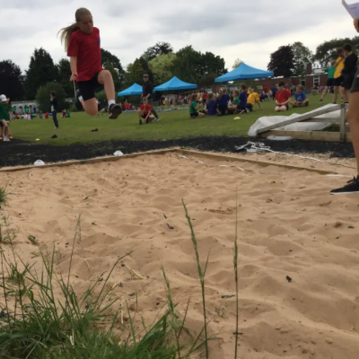 Long jump (9)