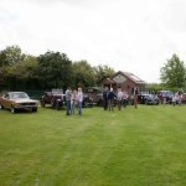 Vintage Cars 01