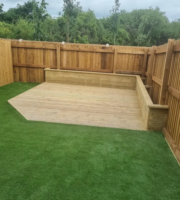 Backyard decking for family gatherings