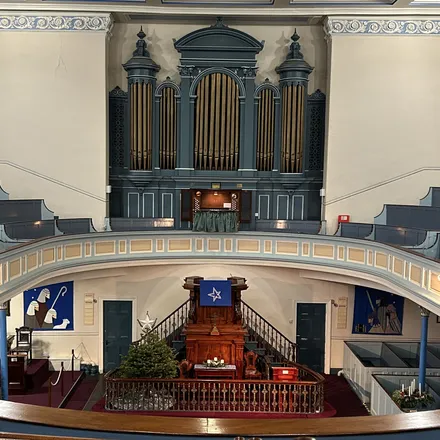 MOR Upstairs