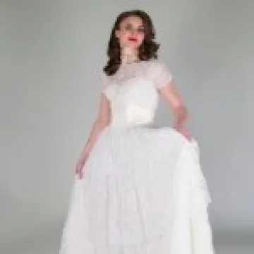 Laura  Bath Authentic Vintage Bridal