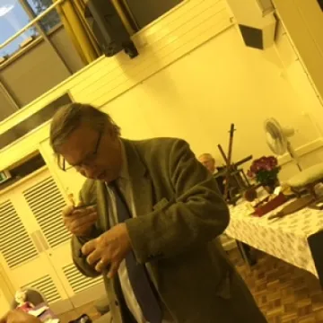 Flog It picture- 4jpg