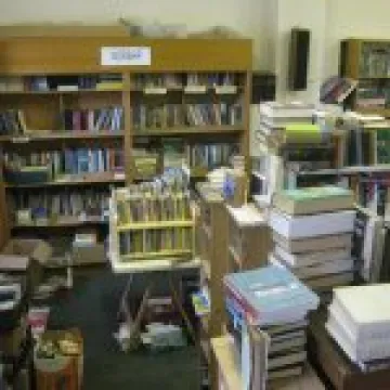 Hassall Rd Bookshop 4