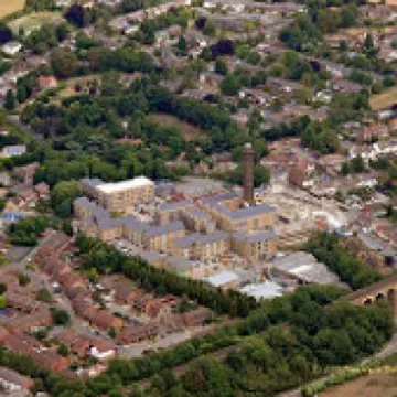 5940751256_82fa3c7f0b_m