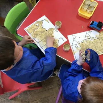 Making sand castle pictures 1