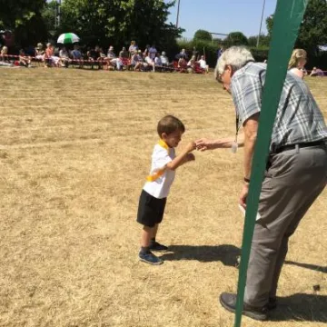 17F3409E-B888-4AC9-89F2-F281A76C3753