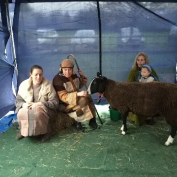 24AF2B47-E623-43DD-A695-BE328A60A8EF