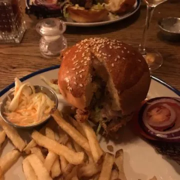 51304315_284404168907621_985138920721219584_n