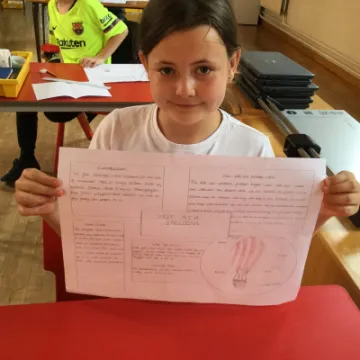 DDD6FB4D-40F2-4AF9-B9B9-49437DCE05E2