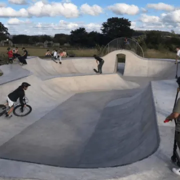 Tisbury skatepark in action