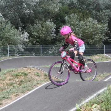 Totton pump track bike