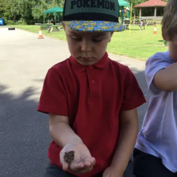 E7E14324-8DEC-458E-A754-9280EB7D3C06