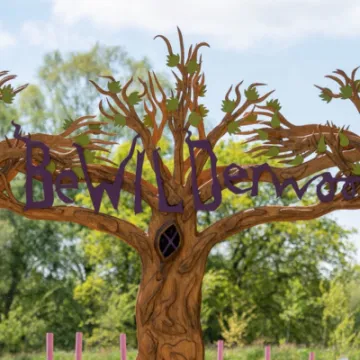 Bewilderwood tree sign