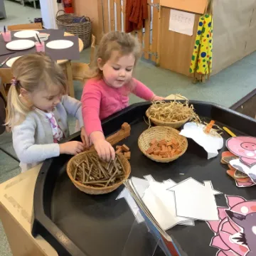 9457B606-9D65-436E-A338-0E382ADF09CB