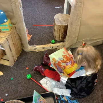 2F2CDC0B-7608-43CA-93C7-9E9DF125CED0