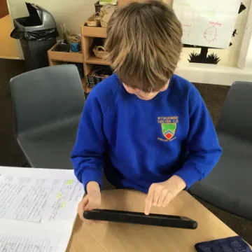 A9A66016-57DD-4A06-9D2A-448E1CA6FD64