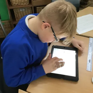 C878C240-467C-4573-8635-7F635DF73856