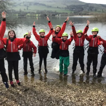 E23E27E5-AD86-4F14-A4B4-268B1841E92D