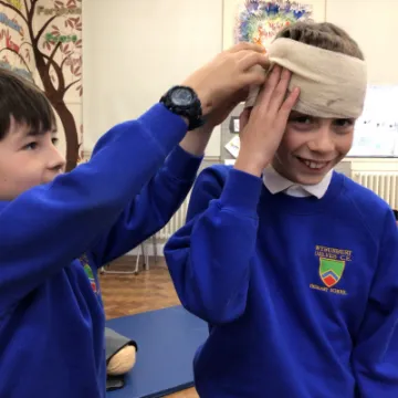 F0995F4B-51A8-4696-8364-072250CDA511