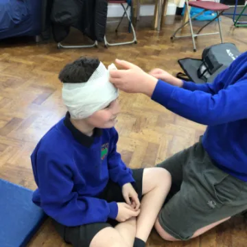 D27001F6-4CEC-40C0-874B-3ABAEEAA88EB