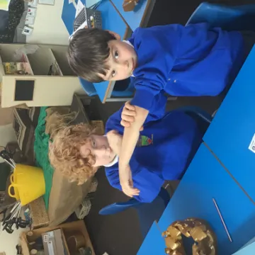 3F2B579F-5636-4773-88AE-A549911E46CE