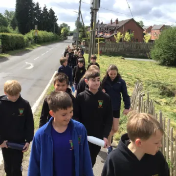 D87594F9-BCF2-452D-A000-C9277C8F0B32