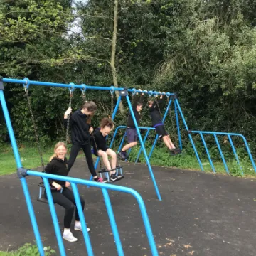 FB196C74-6158-4B29-A6FD-8C2DD06BE62E