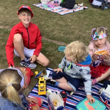 35583FF2-921D-42D9-A049-38447D24051C