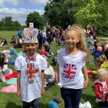 6AA3D55A-CAEF-48D3-A126-7AE5FA219AEB