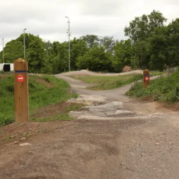 Goldsworth Park pump track 08