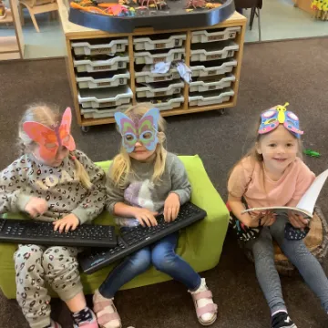 AB3FE280-C66E-4F34-ADC5-2C5B199FC79D