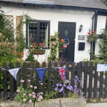 CHurch Cottages Jubilee Bunting