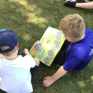 B5AAFA9E-C222-463E-ADFF-13D4450CEE4A