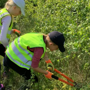 E6735DC1-3C7D-4C73-81A5-A205B3426F7A