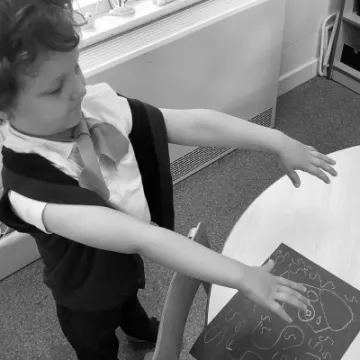 737304C6-6F7D-479C-B3F0-815D7CE4E999