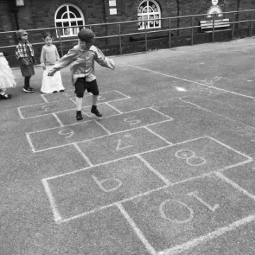 89F250F8-76B0-49FB-AF25-9C124F531E1B