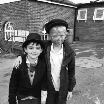 765CEB8D-AA4D-4B30-9EA2-A1232287337C