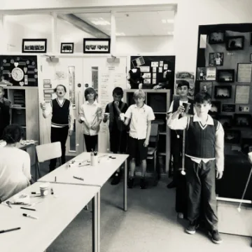 54BDCD2B-7880-4D68-BC64-50E68B14A0D4