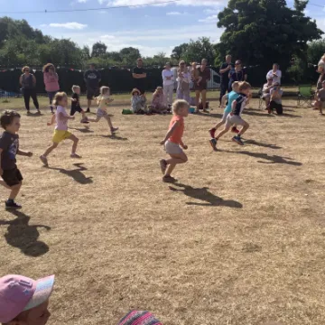 FFC601A3-B849-4CB4-8B4D-2B903ADDEB4E