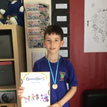 6BE73D75-F692-4D81-BC99-EA140F17C1EA