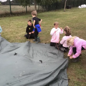 E192826F-8B4D-4B45-94AD-F65807AA9B27