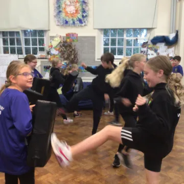 9C18410E-3357-45B7-B324-F2EC9EE74DB1