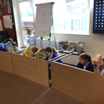 C4837108-7A0B-49F3-8A8B-9D453CEE9E8B