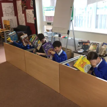 727D2AA6-00F5-454E-BB09-EBEA7EEC8D3E