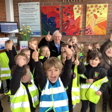 FBEABD4E-2C80-4AB2-87BE-FCCB00647682