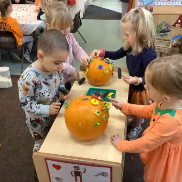 5ED12A70-3FE2-497E-A52E-90F40FEC9FA5