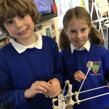 3CA592D0-5DCA-407C-9C33-0B9D94A91403