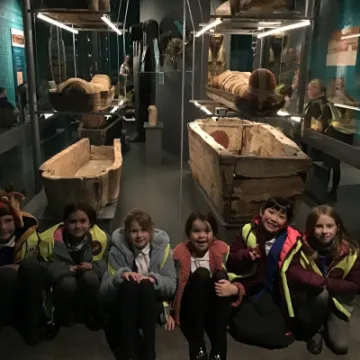 38B532A4-0C36-4A62-9CCC-E498E75EB9FE