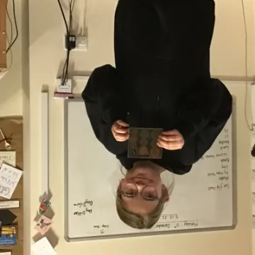 E5C70627-DF1F-4104-AE45-F8CB4EDDB4A7